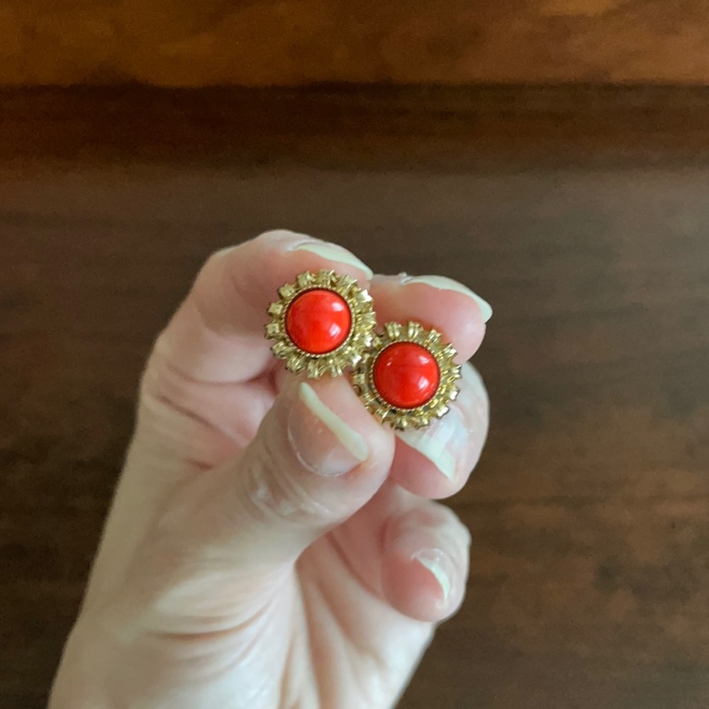 Stella and dot gigi stud earrings